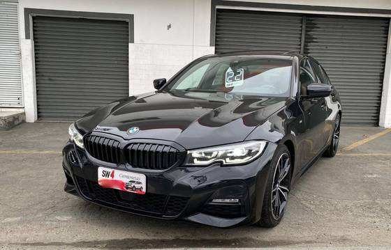 BMW 320i 2.0 16V TURBO FLEX M SPORT AUTOMÁTICO BMW 320i 2.0 16V TURBO FLEX M SPORT AUTOMÁTICO